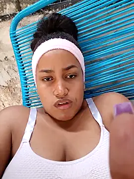 Snapshot of NahomiWalker_ chatting on November 9, 5:50 pm NahomiWalker online show from November 9, 5:50 pm