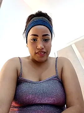 Snapshot of NahomiWalker_ chatting on November 12, 6:34 pm NahomiWalker online show from November 12, 6:34 pm