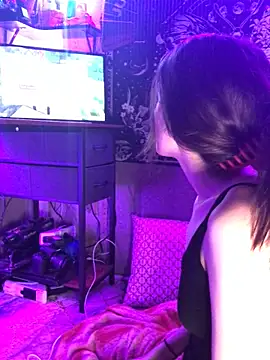 Thedeepwebcutie online show from May 23, 2:43 am
