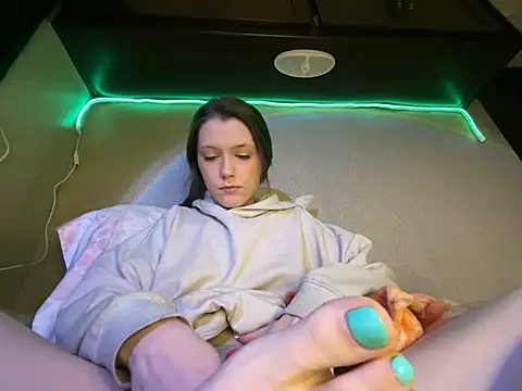 Thedeepwebcutie online show from January 17, 6:50 am