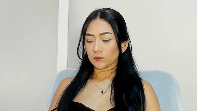 elissaWhite online show from April 14, 12:04 am