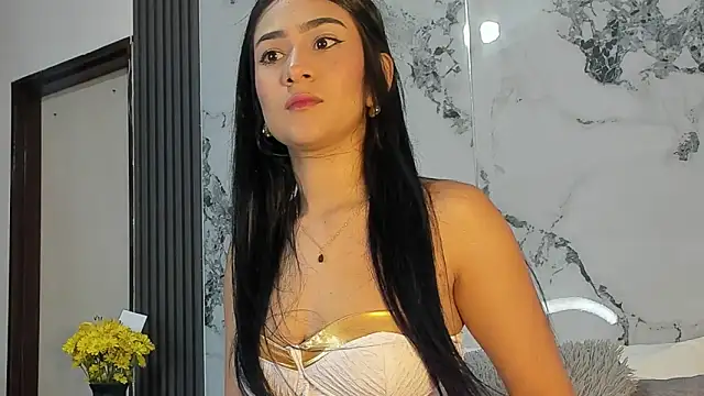 elissaWhite online show from December 18, 11:52 pm