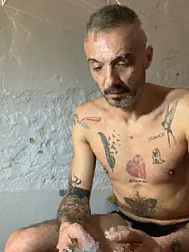 Italmanu85 online show from March 11, 10:42 am