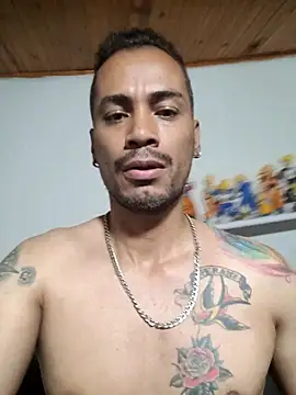 Snapshot of Michell85 chatting on October 25, 9:26 pm Michell85 online show from October 25, 9:26 pm