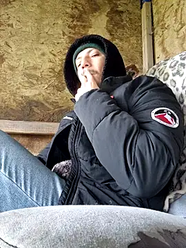 bbyxklaus online show from November 25, 11:10 am