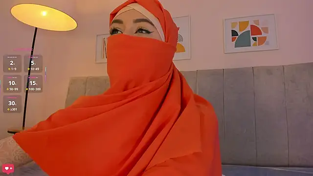 Snapshot of fatiima_ chatting on April 28, 7:07 pm fatiima online show from April 28, 7:07 pm