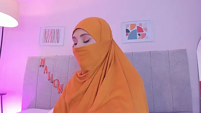 Snapshot of fatiima_ chatting on October 30, 7:22 pm fatiima online show from October 30, 7:22 pm