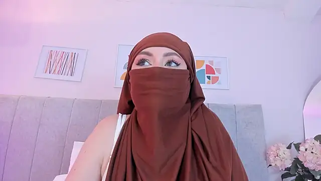 Snapshot of fatiima_ chatting on October 23, 7:12 pm fatiima online show from October 23, 7:12 pm