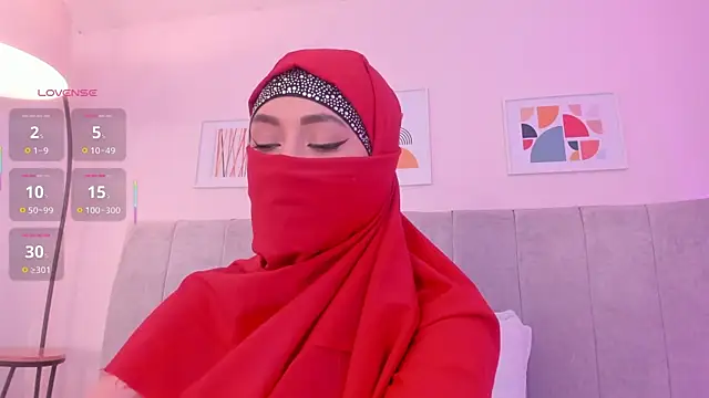 Snapshot of fatiima_ chatting on May 13, 7:54 pm fatiima online show from May 13, 7:54 pm