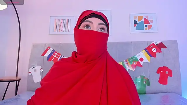 Snapshot of fatiima_ chatting on June 27, 7:20 pm fatiima online show from June 27, 7:20 pm