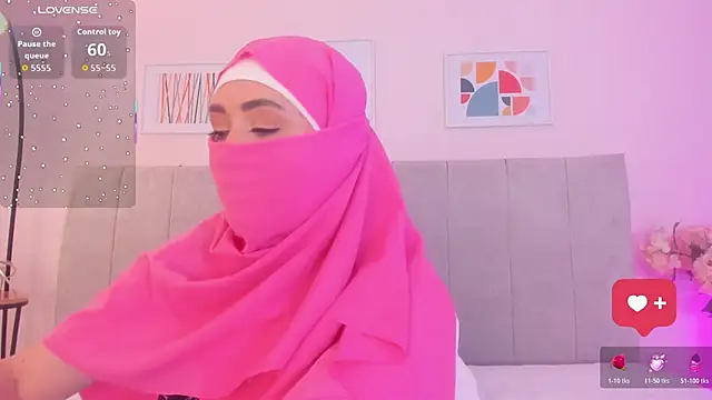 fatiima  online show from March 10, 7:07 pm