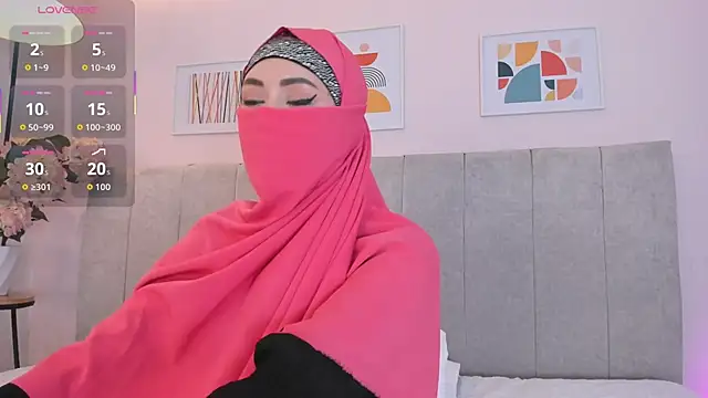 fatiima  online show from January 15, 7:06 pm