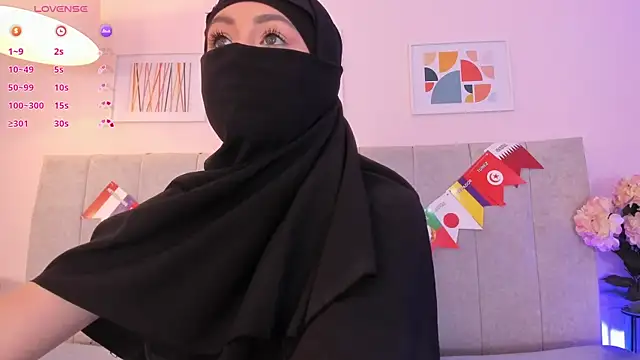 Snapshot of fatiima_ chatting on July 9, 7:24 pm fatiima online show from July 9, 7:24 pm