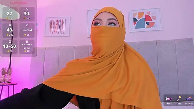 Snapshot of fatiima_ chatting on November 19, 7:25 pm fatiima online show from November 19, 7:25 pm