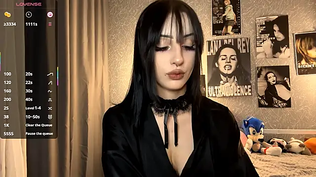 ForeTiff online show from November 26, 8:20 pm