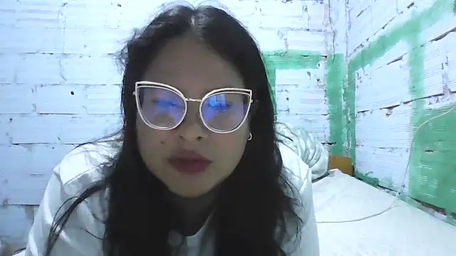 celeste122595 online show from May 26, 8:51 pm