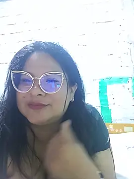 celeste122595 online show from May 17, 8:58 am