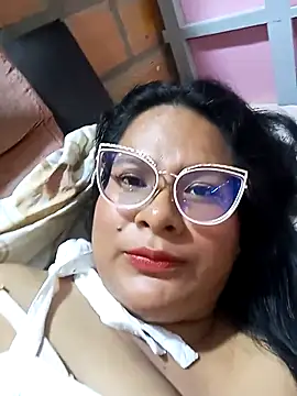 celeste122595 online show from April 22, 2:57 pm