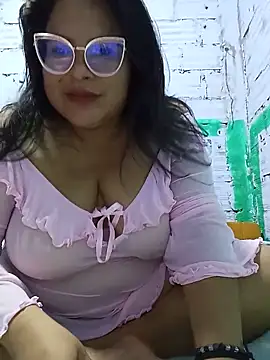 celeste122595 online show from June 1, 5:40 am