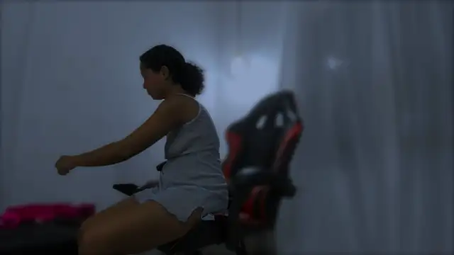 Snapshot of brownvelvet chatting on October 29, 6:51 pm brownvelvet online show from October 29, 6:51 pm