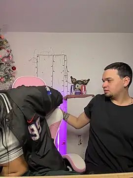 Snapshot of zelda_kuro chatting on November 23, 5:39 am zelda kuro online show from November 23, 5:39 am