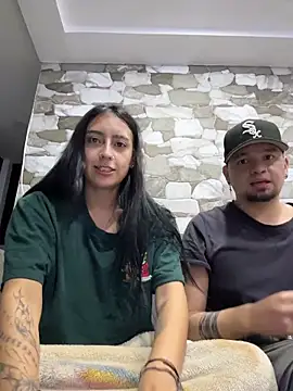 Snapshot of zelda_kuro chatting on November 19, 6:13 am zelda kuro online show from November 19, 6:13 am