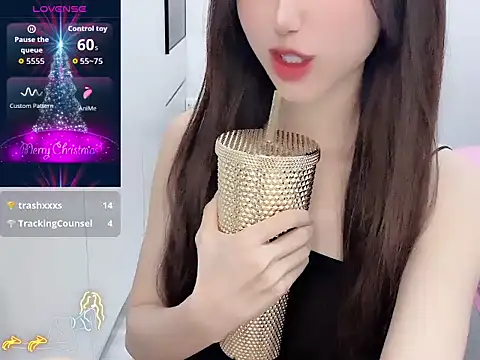 -Alicee- online show from June 10, 7:31 am