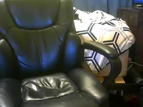 sissydoll3 online show from March 14, 2:28 am