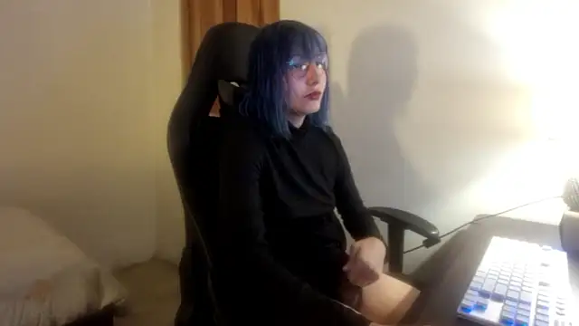 FuriSmut online show from May 14, 1:24 am