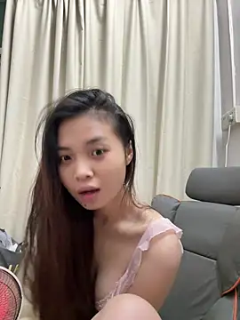 aaaaawhate online show from February 10, 11:20 am