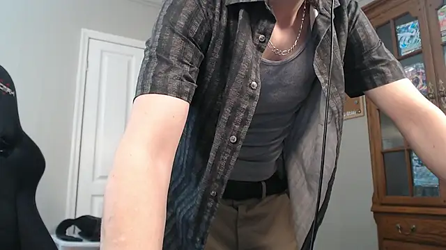 Snapshot of CasuallyCorrupt chatting on November 6, 7:12 am CasuallyCorrupt online show from November 6, 7:12 am