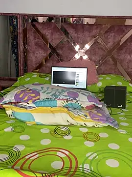 Snapshot of nadia__lulu chatting on February 14, 12:05 pm nadia lulu online show from February 14, 12:05 pm