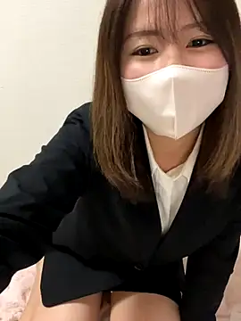 Snapshot of Rui_87 chatting on December 3, 12:44 am Rui 87 online show from December 3, 12:44 am