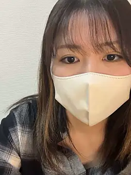 Snapshot of Rui_87 chatting on December 17, 2:16 am Rui 87 online show from December 17, 2:16 am