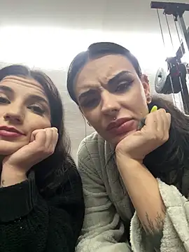 wwwdddccc1 online show from April 3, 10:38 pm