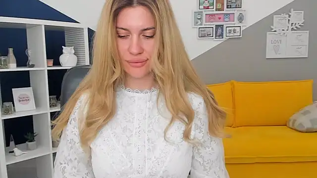 AryaAltkerer online show from March 8, 5:27 pm