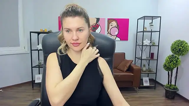 AryaAltkerer online show from February 3, 12:21 pm