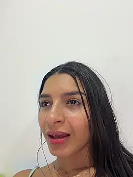 Snapshot of violeta365 chatting on June 17, 1:05 am violeta365 online show from June 17, 1:05 am