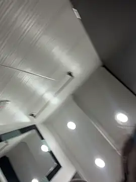 violeta365 online show from April 12, 12:30 pm