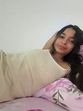 Snapshot of violeta365 chatting on April 28, 8:13 pm violeta365 online show from April 28, 8:13 pm