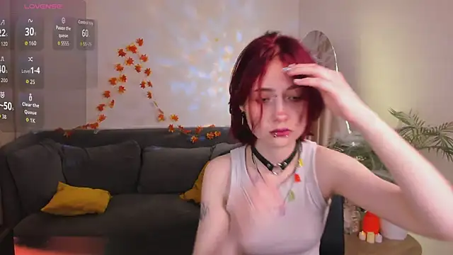 Snapshot of _L_o_r_r_y_ chatting on October 23, 1:54 pm L o r r y online show from October 23, 1:54 pm