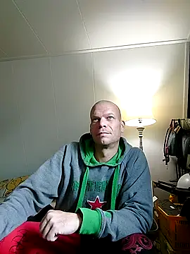 Snapshot of Kinky_Play1 chatting on October 19, 7:22 am Kinky Play1 online show from October 19, 7:22 am