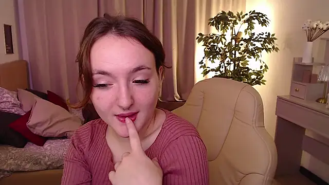 Kris Loken online show from November 26, 7:41 am