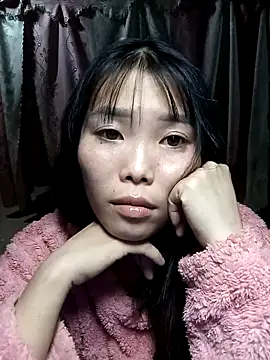 Snapshot of Fish_yellow chatting on October 23, 4:27 pm Fish yellow online show from October 23, 4:27 pm