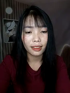 Snapshot of Fish_yellow chatting on November 11, 1:33 am Fish yellow online show from November 11, 1:33 am