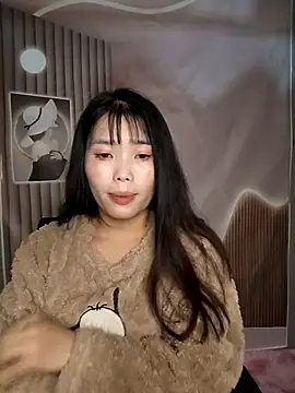 Snapshot of Fish_yellow chatting on November 1, 2:33 pm Fish yellow online show from November 1, 2:33 pm