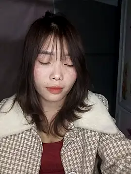 Snapshot of Fish_yellow chatting on December 3, 1:10 pm Fish yellow online show from December 3, 1:10 pm