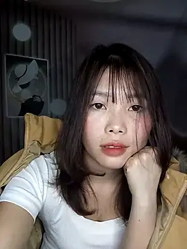 Snapshot of Fish_yellow chatting on December 1, 8:32 pm Fish yellow online show from December 1, 8:32 pm