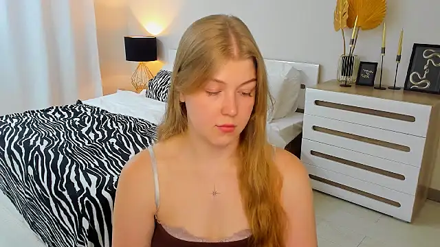 Stella Light online show from July 15, 11:39 am