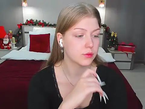 Stella Light online show from December 15, 12:00 pm